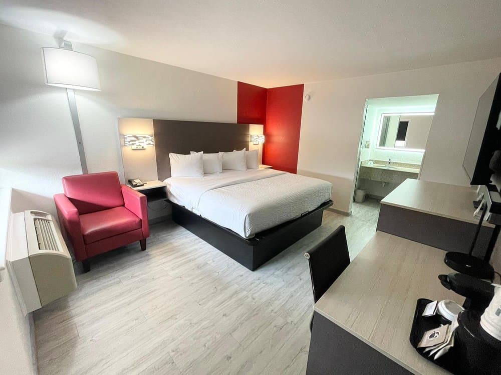 Business-Class King Room